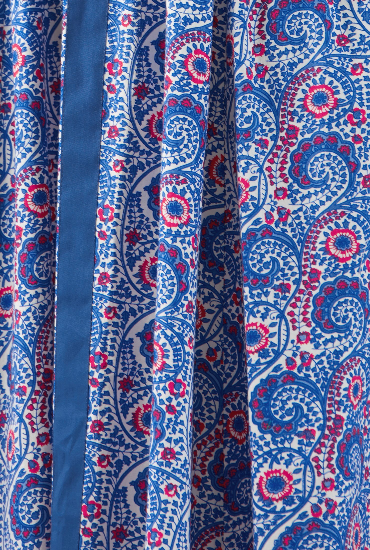Shop Floral print cutout back cambric dress | eShakti