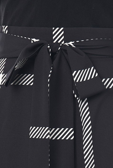 Shop Sash tie plaid print crepe skirt | eShakti