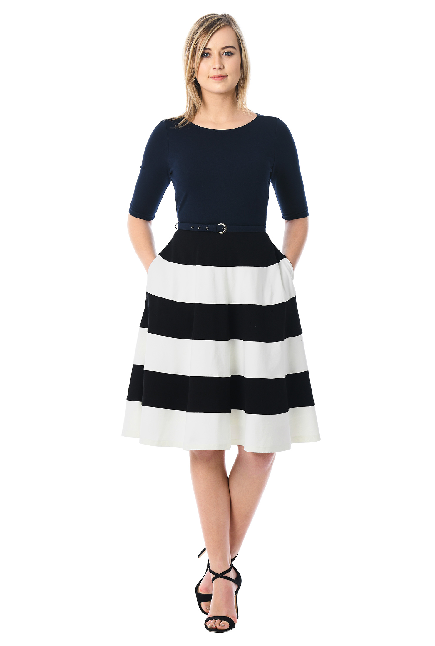 knitted dress with belt