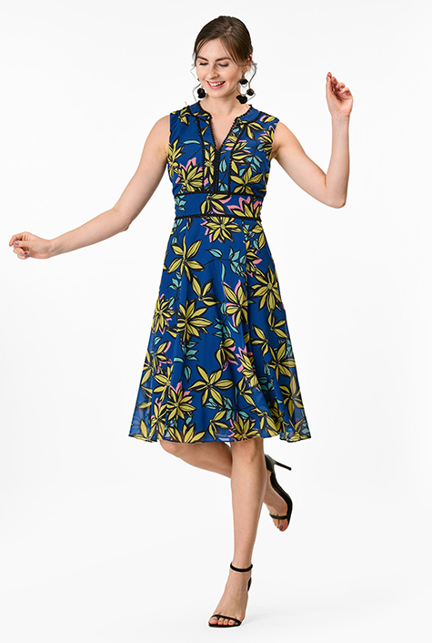 herlipto Lace Trimmed Floral Dress ネイビー Lace Trimmed Floral