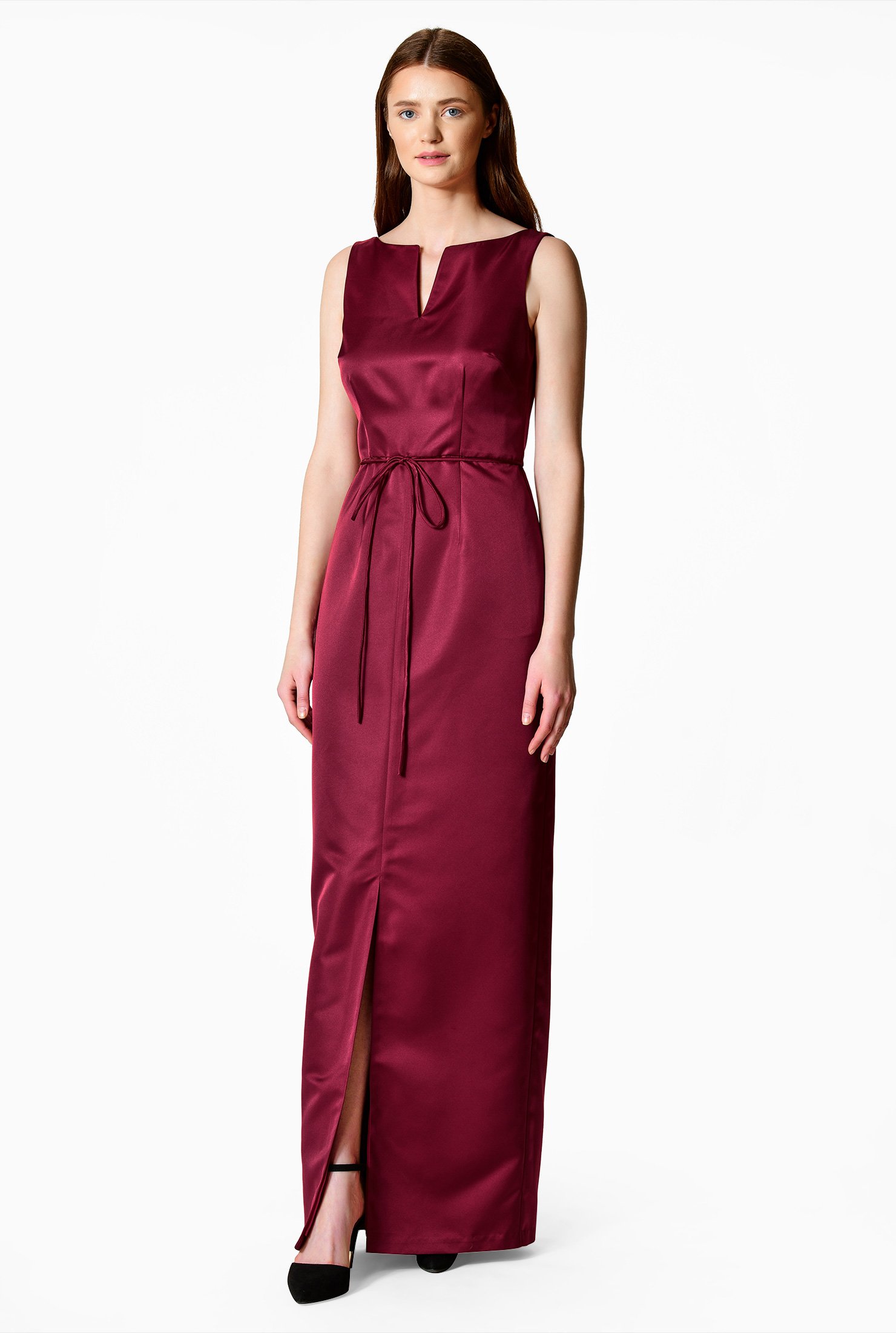 Be on the best-dressed list in our sculpt flattering taffeta maxi dress cinched with a self ribbon-tie and finished with a flirty front vent.