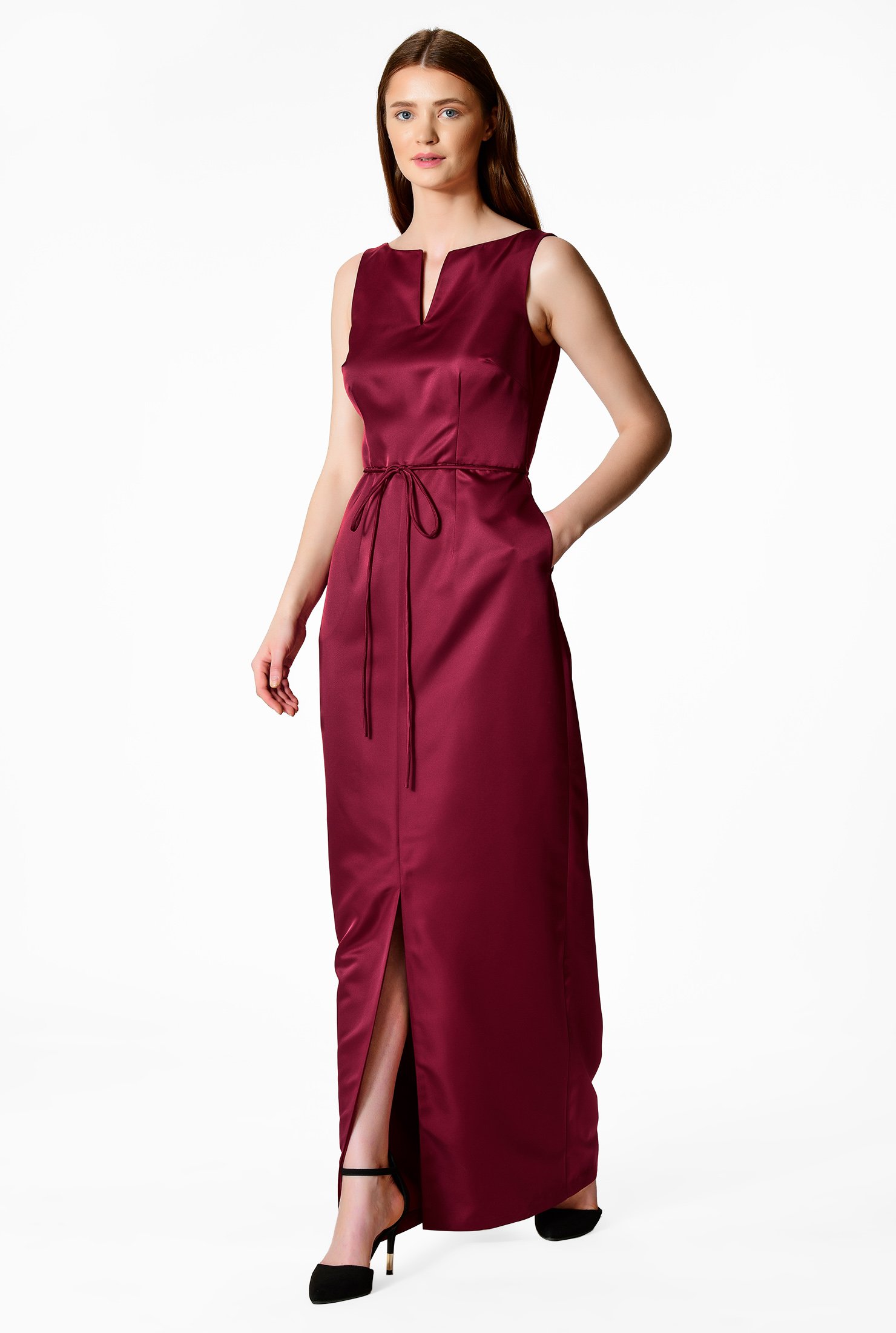 Be on the best-dressed list in our sculpt flattering taffeta maxi dress cinched with a self ribbon-tie and finished with a flirty front vent.