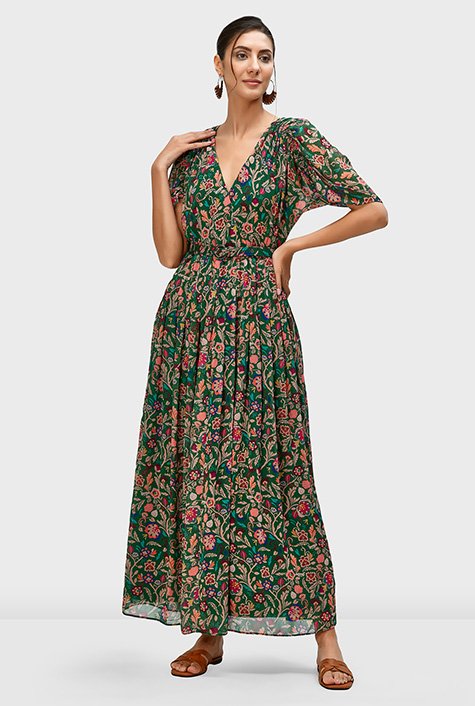 Floral Print Black Family Matching Sets（Halter Neck Belted Maxi Dresses and Short-sleeve T-shirts）