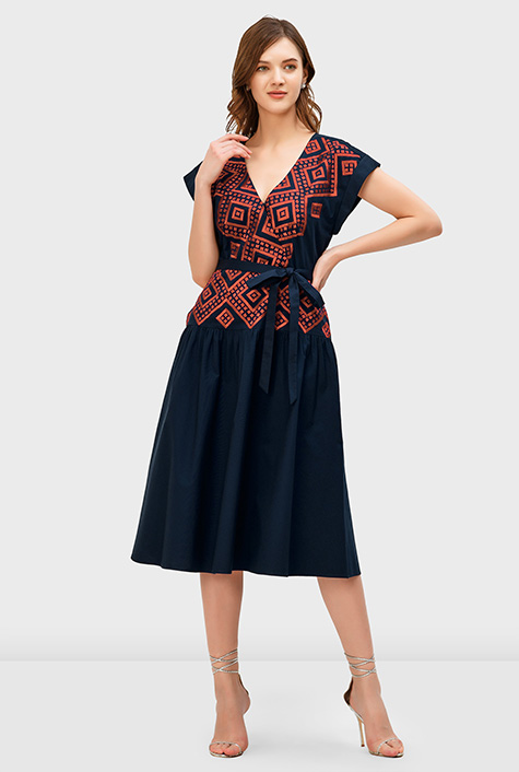 【送料&関税込】Woolrich Poplin Short Dress Shop Geo embroidery cotton poplin surplice dress | eShakti