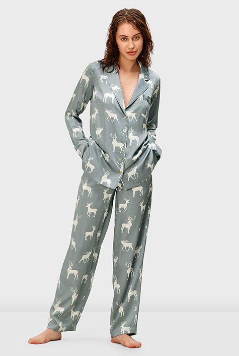 Reindeer discount print pajamas