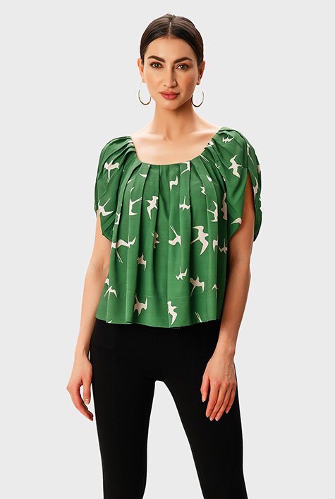 Split sleeve pleated bird print crepe blouse