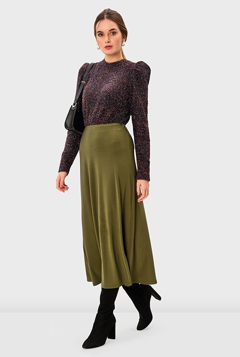 Flared hem jersey knit skirt