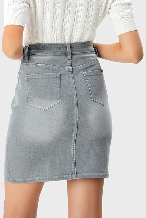 Button Front Raw Hem Denim Midi Skirt
