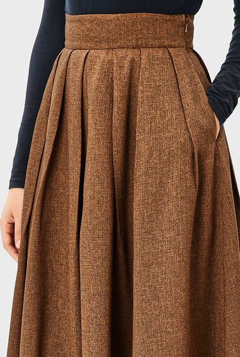 Pleated cross-hatch suiting full skirt