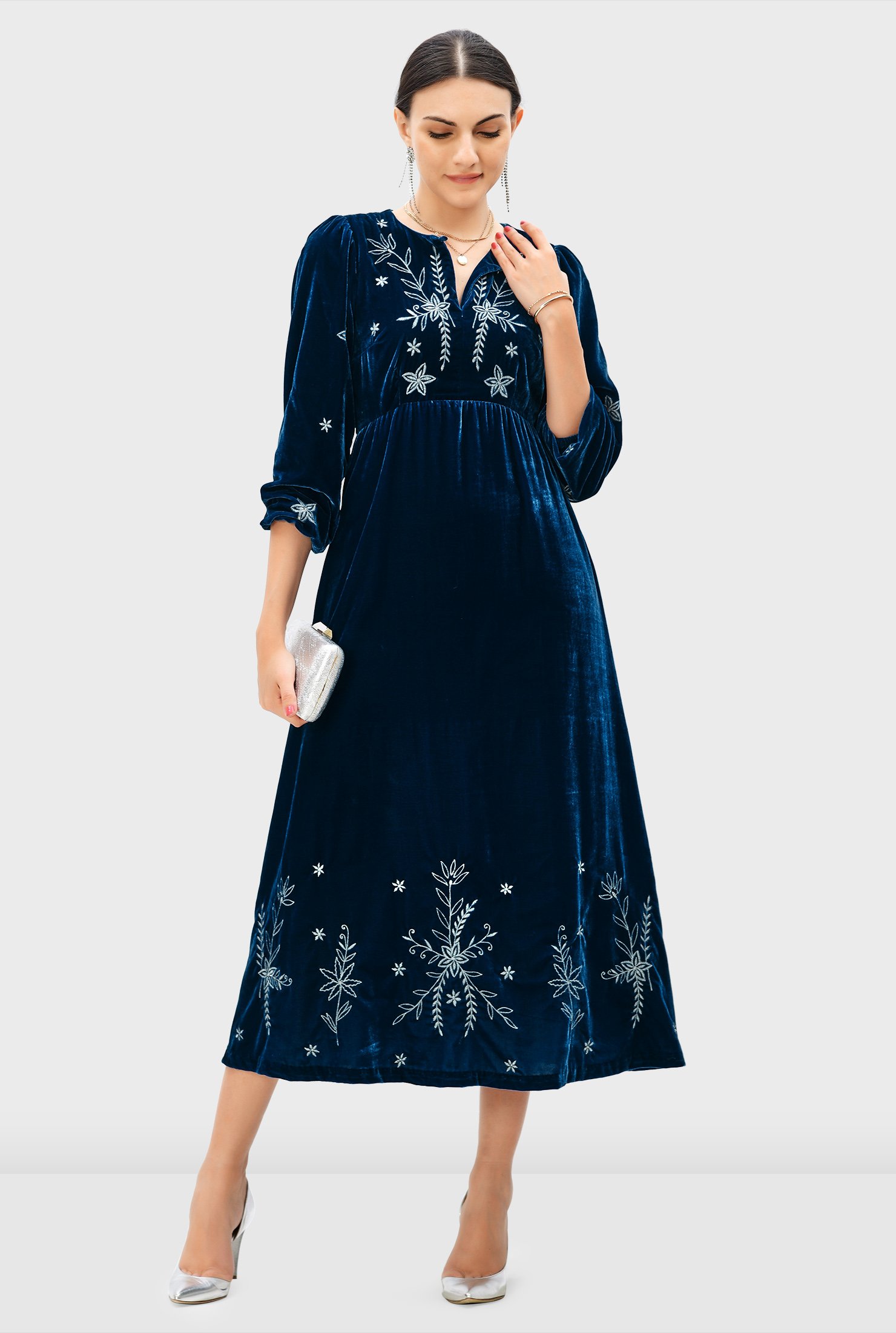Graphic floral embroidery velvet empire dress