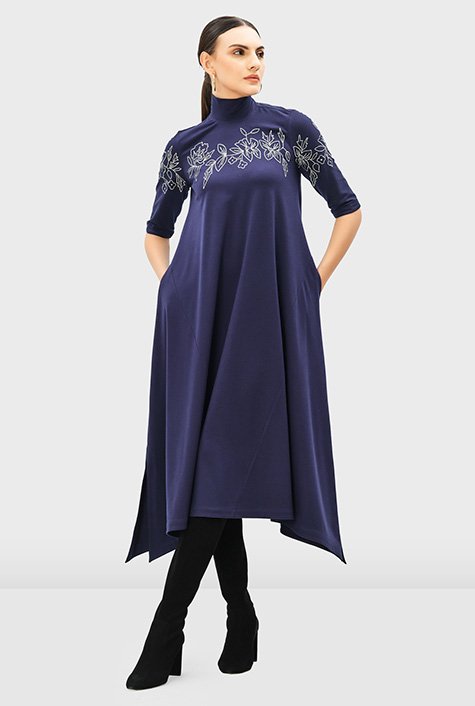 Women Embroidered Sleeve Abaya and Embroidered Side Zipper Long