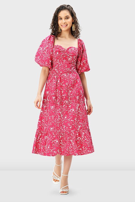 Round Neck Ditsy Floral Print Pleated Dress Below Knee Length